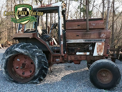 Used International 1086 Tractor Parts - Image 1