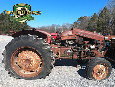 Used International 424 Tractor Parts - Image 5