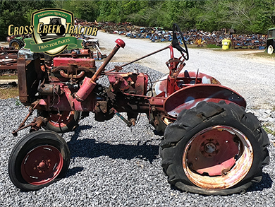 Used International 140 Tractor Parts - Image 1